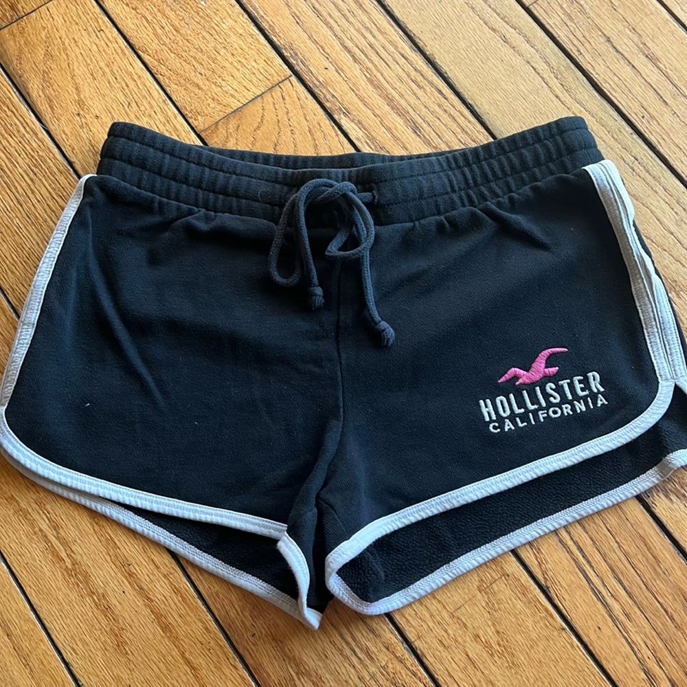 Hollister high rise vintage shorts